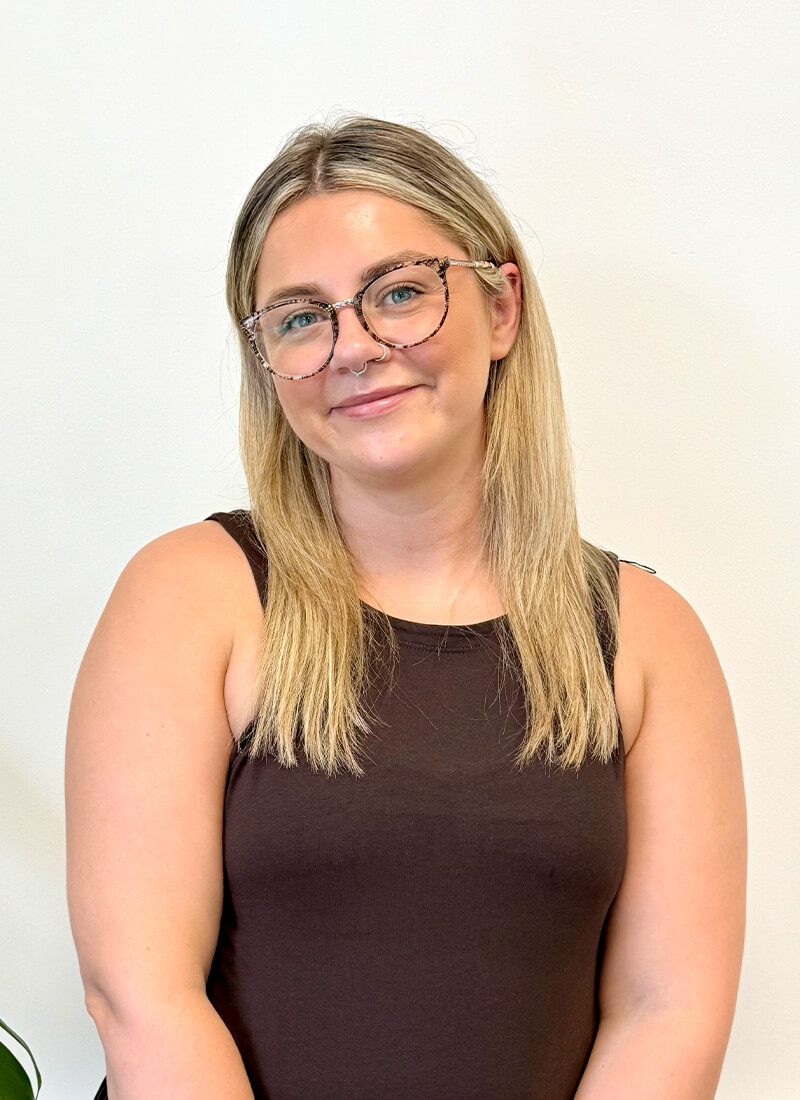 SARAH BRADY Front-End Web Designer, Sarah Brady